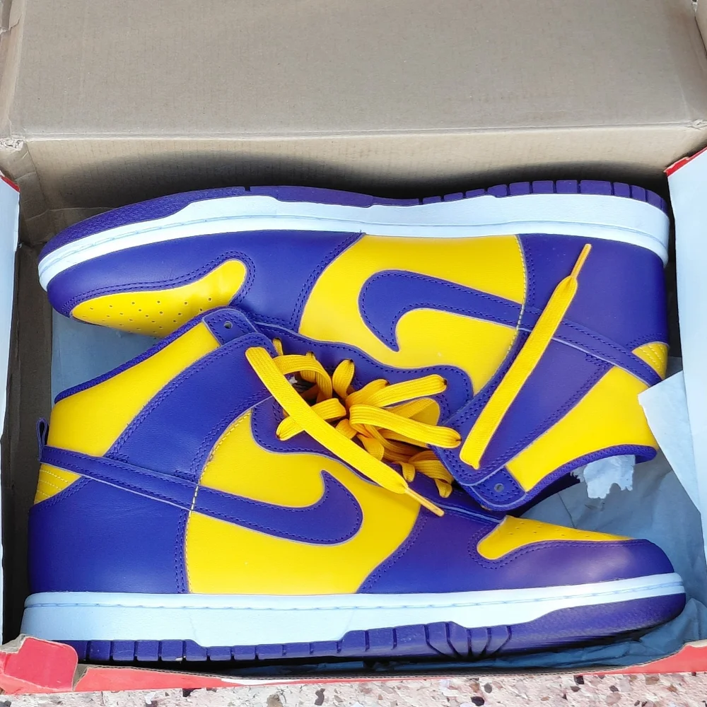 Nike Dunk Retro High Sneakers Lakers MB‎